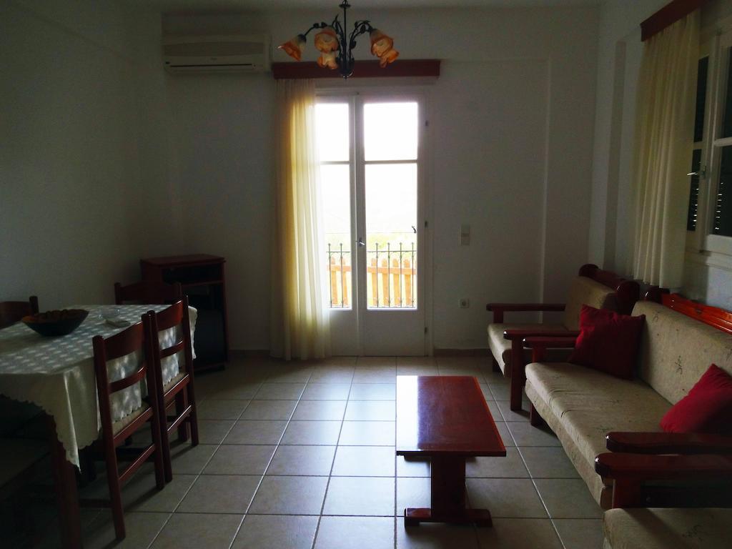 Iriana Village Inn Stavros  ห้อง รูปภาพ