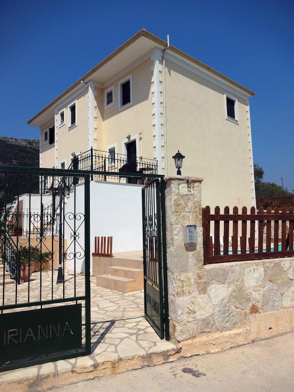 Iriana Village Inn Stavros  ห้อง รูปภาพ